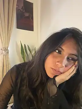 Snapshot of Salomebaby chatting on 06-15-26, 06:54 Salomebaby online show from 06-15-26, 06:54