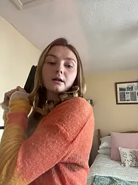 ChloeRaexox online show from 06-15-26, 03:36