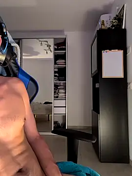 BobyBoy69 online show from 06-11-26, 07:12