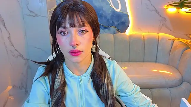 Lily Tx online show from 06-30-26, 12:39