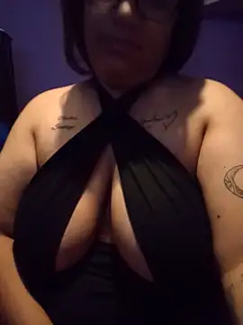 Valentina Tits online show from 06-15-26, 12:07