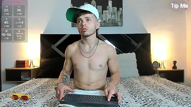 Zeus damian21 online show from 06-22-26, 03:08