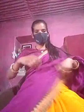 Desi madamm online show from 07-26-26, 12:12