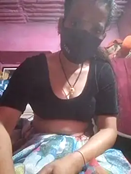 Desi madamm online show from 07-31-26, 12:04