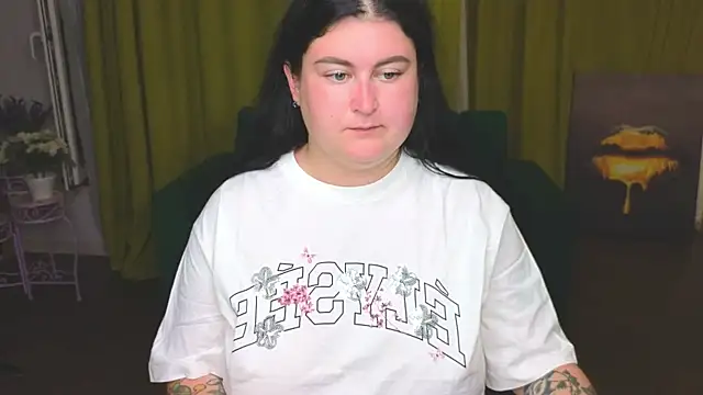 CessieBler online show from 07-22-26, 05:38