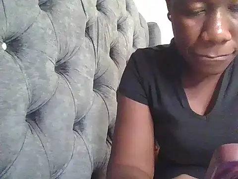 SWEET-SHERRYL online show from 07-04-26, 09:37