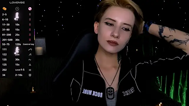 Snapshot of _Shadow_devil__ chatting on 07-28-26, 07:39 Shadow devil online show from 07-28-26, 07:39