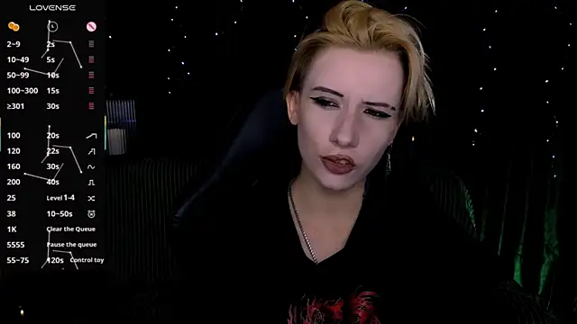 Snapshot of _Shadow_devil__ chatting on 07-29-26, 04:38 Shadow devil online show from 07-29-26, 04:38