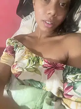 Snapshot of cassie_angel chatting on 06-19-26, 03:22 cassie angel online show from 06-19-26, 03:22