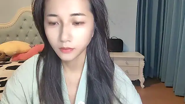 Qianqian-666 online show from 06-24-26, 08:57