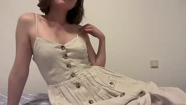 Hilda Valentine online show from 07-15-26, 08:14
