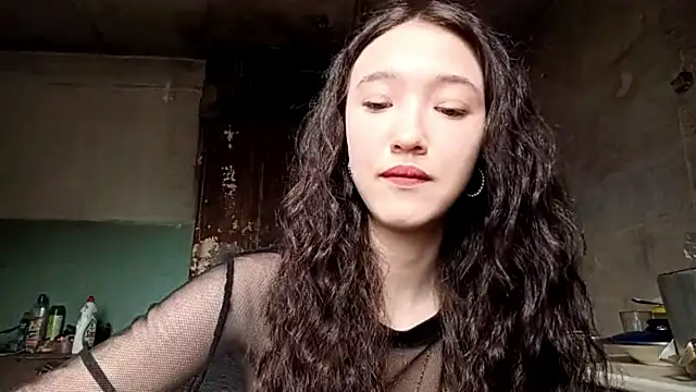 Snapshot of TranquilityPleasure chatting on 06-17-26, 02:14 TranquilityPleasure online show from 06-17-26, 02:14