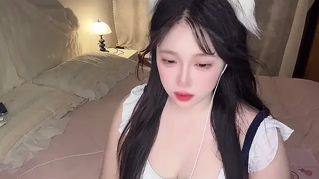Snapshot of xinxinbabyisme chatting on 06-14-26, 02:41 xinxinbabyisme online show from 06-14-26, 02:41