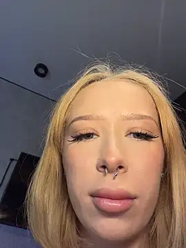 MaryChanXO online show from 07-02-26, 05:02