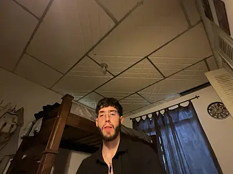 Leo Saint  online show from 06-14-26, 07:16