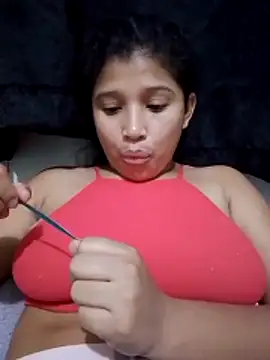 Snapshot of Nati_linda chatting on 06-17-26, 10:43 Nati linda online show from 06-17-26, 10:43