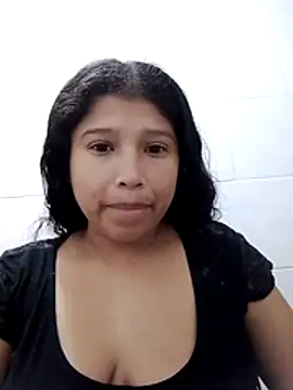 Snapshot of Nati_linda chatting on 07-13-26, 05:10 Nati linda online show from 07-13-26, 05:10