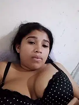Snapshot of Nati_linda chatting on 07-14-26, 04:39 Nati linda online show from 07-14-26, 04:39