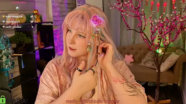 Snapshot of Candy-yeah chatting on 07-30-26, 05:12 Candy-yeah online show from 07-30-26, 05:12