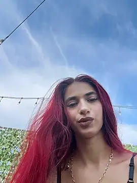 Snapshot of VixenRosse chatting on 07-19-26, 05:11 VixenRosse online show from 07-19-26, 05:11