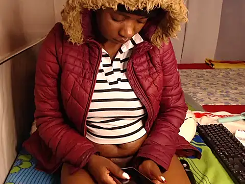 Elisheva03 online show from 07-10-26, 12:37