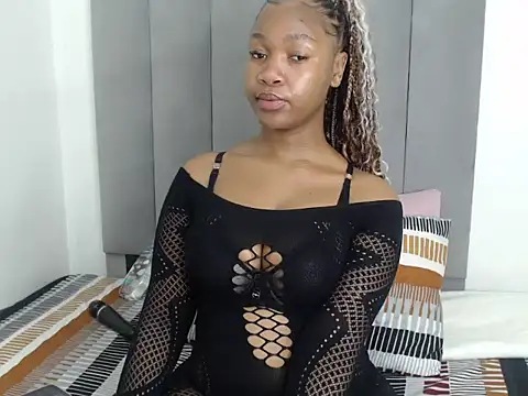 Sexykarla 020 online show from 08-01-26, 03:39