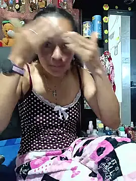 Estrella2001 online show from 07-08-26, 02:10