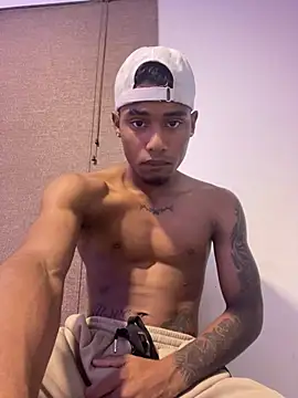 Ydiaz09 online show from 07-14-26, 03:33
