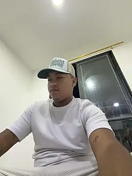 andrewss boy online show from 06-16-26, 04:48