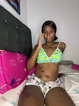 Snapshot of ShakiraThompss18 chatting on 07-28-26, 02:24 ShakiraThompss18 online show from 07-28-26, 02:24