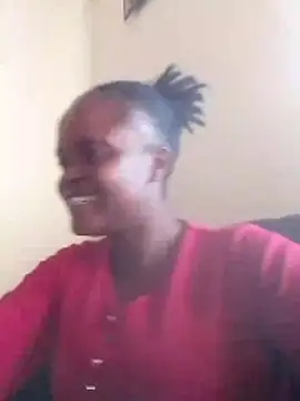 Snapshot of queen-shanty chatting on 06-18-26, 07:08 queen-shanty online show from 06-18-26, 07:08