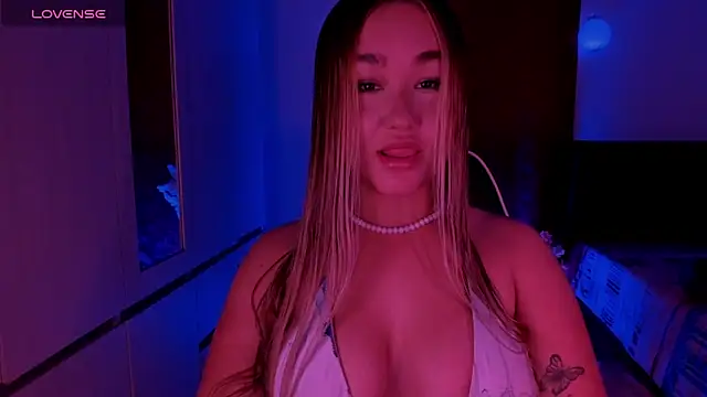 Samantha ConnorX online show from 06-18-26, 06:45