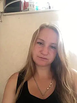 Emilia ki online show from 06-30-26, 11:44