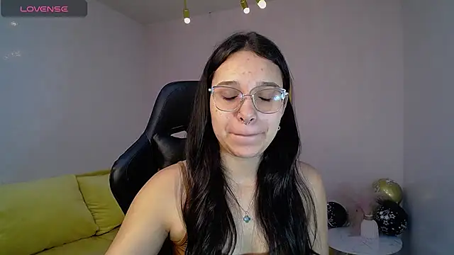 Lia Rose ch online show from 07-03-26, 12:22