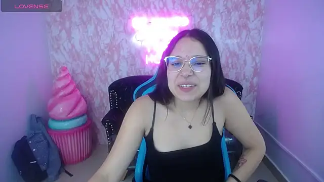 Lia Rose ch online show from 07-11-26, 03:09