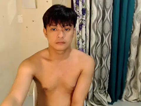 Snapshot of kingdomcum96 chatting on 06-22-26, 10:40 kingdomcum96 online show from 06-22-26, 10:40