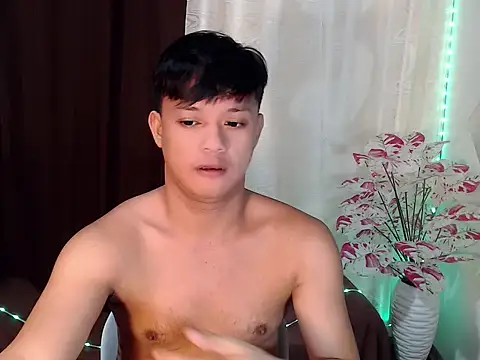 Snapshot of kingdomcum96 chatting on 07-06-26, 10:23 kingdomcum96 online show from 07-06-26, 10:23
