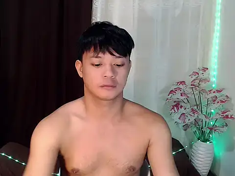 Snapshot of kingdomcum96 chatting on 07-18-26, 10:35 kingdomcum96 online show from 07-18-26, 10:35