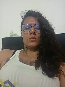 Claro de Luna online show from 06-20-26, 12:47