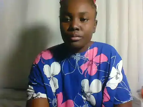 Snapshot of Creamy_chocolata chatting on 07-11-26, 02:53 Creamy chocolata online show from 07-11-26, 02:53