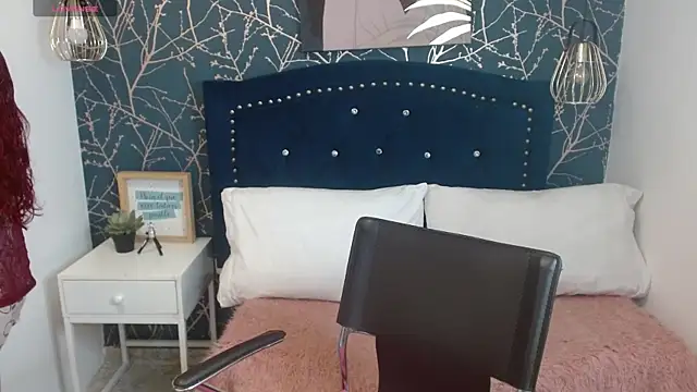 Snapshot of red_liia_tk chatting on 07-23-26, 03:04 red liia tk online show from 07-23-26, 03:04