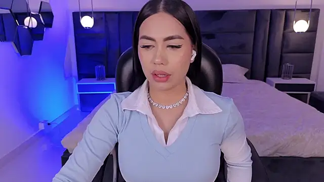 SabrinaMontclair online show from 07-05-26, 06:48