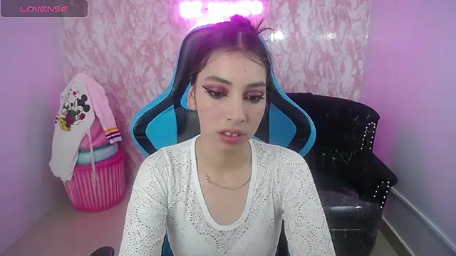 KiaraStar ch online show from 07-10-26, 08:44