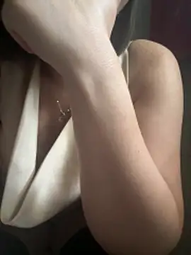 Snapshot of Sexyfemm_ chatting on 06-30-26, 12:17 Sexyfemm online show from 06-30-26, 12:17