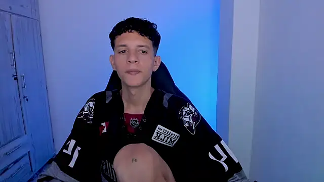 tylerrnova online show from 07-02-26, 03:17