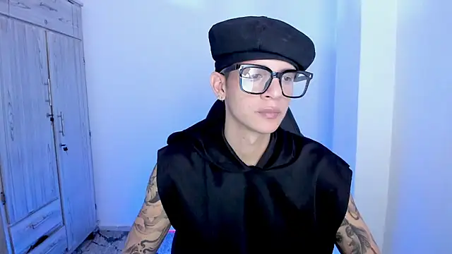 tylerrnova online show from 07-08-26, 01:54