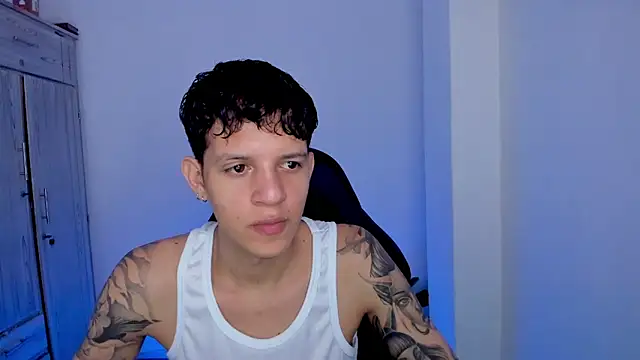 tylerrnova online show from 07-20-26, 03:54