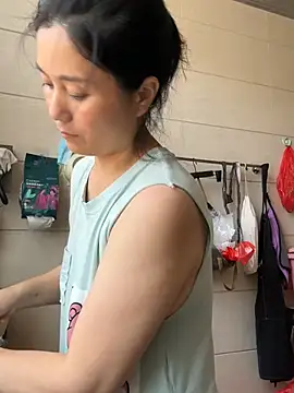 Snapshot of suyabb chatting on 07-14-26, 02:05 suyabb online show from 07-14-26, 02:05