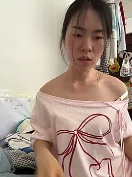 xiaojiao520 online show from 07-10-26, 04:28