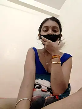 Snapshot of pooja_riya chatting on 07-07-26, 06:47 pooja riya online show from 07-07-26, 06:47